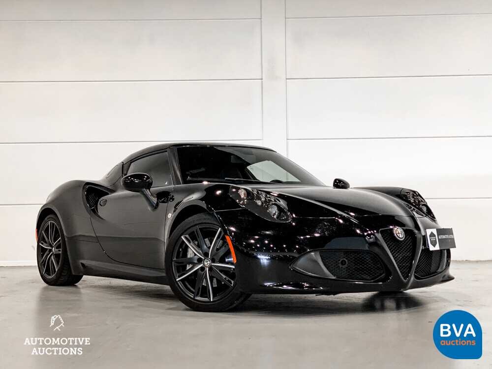Alfa Romeo 4C 1750TBI CARBON TCT 241pk 2015 -Org. NL-, GJ-487-L