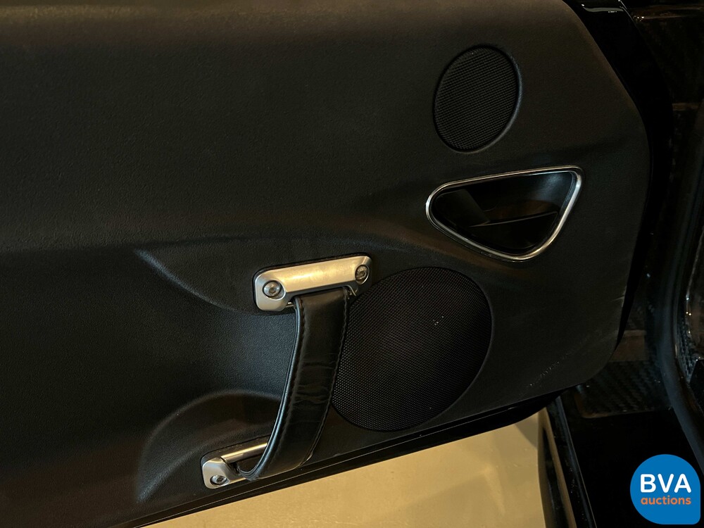 Alfa Romeo 4C 1750TBI CARBON TCT 241pk 2015 -Org. NL-, GJ-487-L