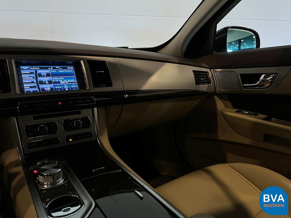 Jaguar XF 3.0 V6 340pk 2013 -Org. NL-, 7-KXK-58