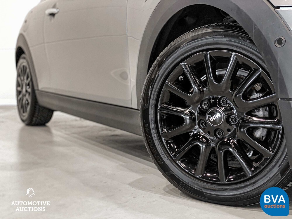 Mini Cooper 1.5 Chili Serious Business 136pk 2016, RG-118-Z