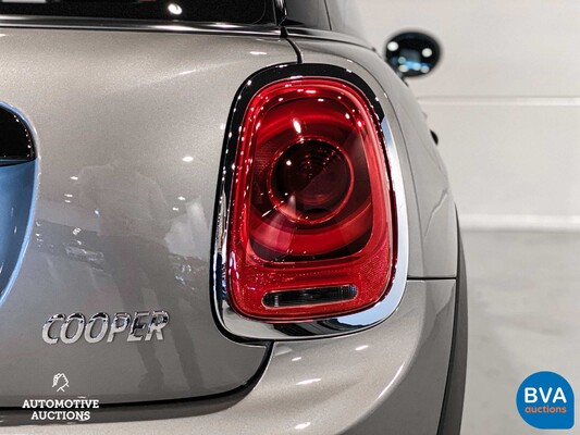 Mini Cooper 1.5 Chili Serious Business 136pk 2016, RG-118-Z