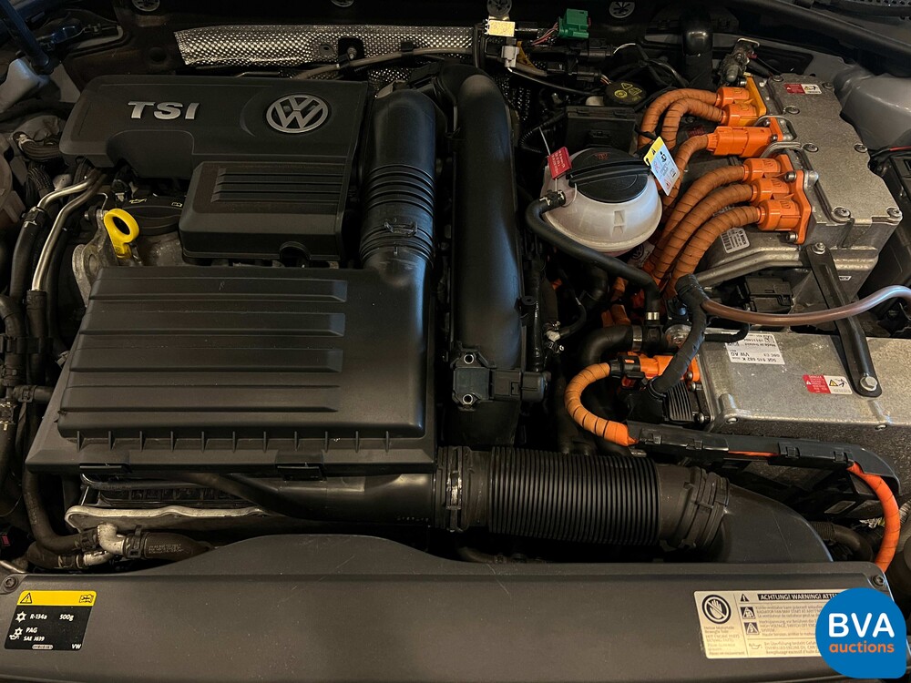 Volkswagen Golf GTE 1.4 TSI TUNING 384pk 2015 -Org. NL-, GN-477-K