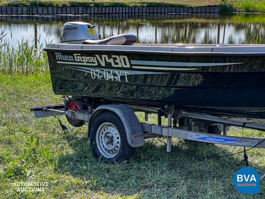 Rhea Gipsy V430 Sloop/Fishing Boat including Freewheel Trailer.