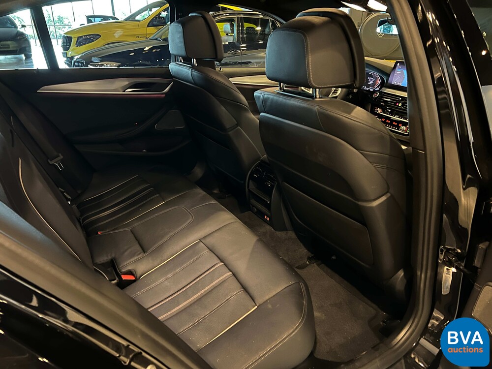 BMW 530i M-Perfromance 5-serie M-Sport 252pk 2020 -Org. NL-, NL kenteken