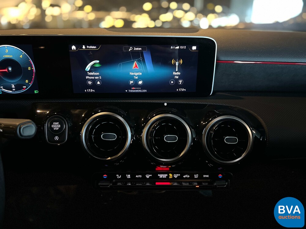 Mercedes-Benz A180d AMG A-klasse 116pk 2018 NIEUW-MODEL, XJ-192-K