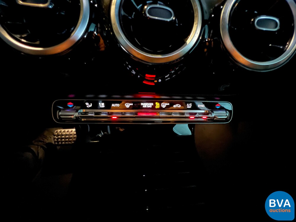 Mercedes-Benz A180d AMG A-klasse 116pk 2018 NIEUW-MODEL, XJ-192-K