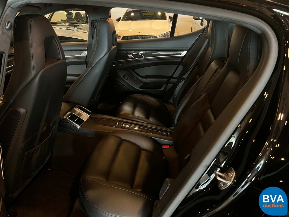 Porsche Panamera 4.8 Turbo S SportChrono 551pk 2011, XJ-976-R