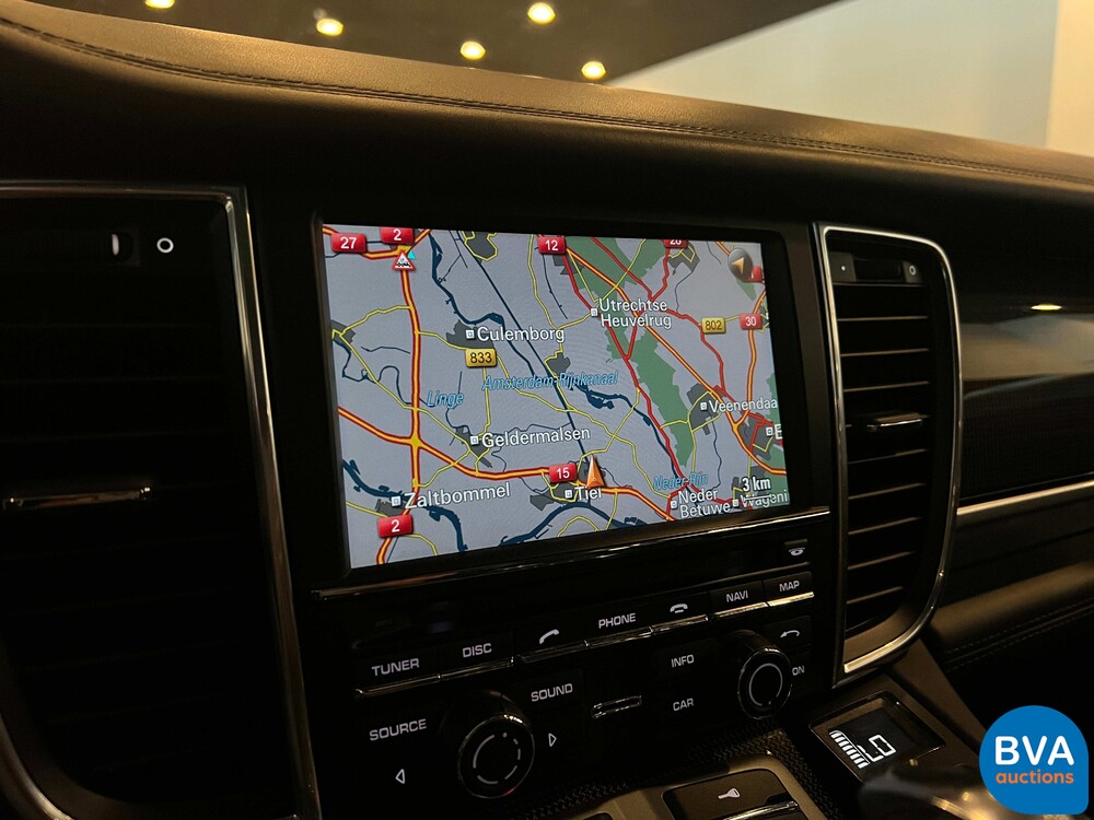 Porsche Panamera 4.8 Turbo S SportChrono 551pk 2011, XJ-976-R