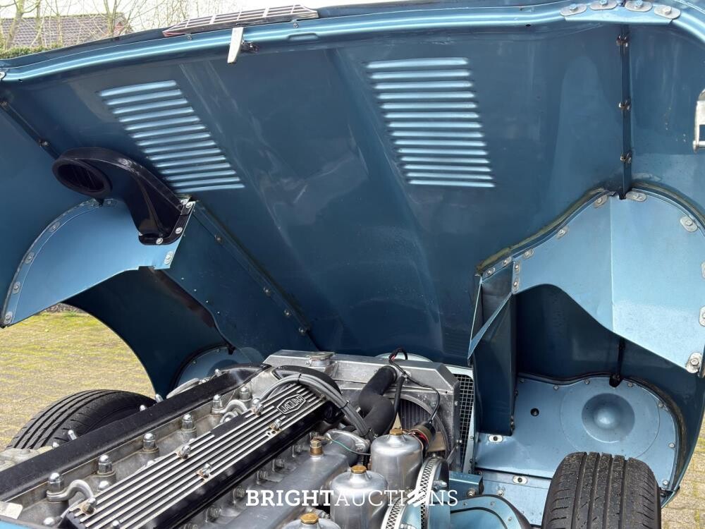 Jaguar E-Type Cabriolet 4.2 6-In-Lijn Serie II 260pk 1970 AR-94-77