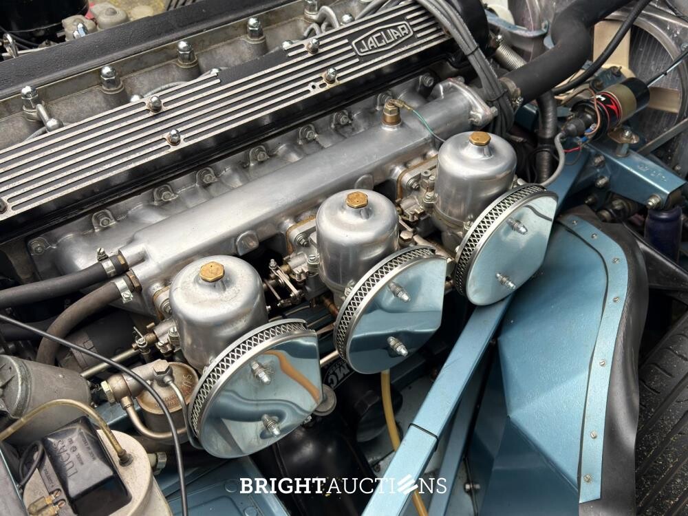 Jaguar E-Type Cabriolet 4.2 6-In-Lijn Serie II 260pk 1970 AR-94-77