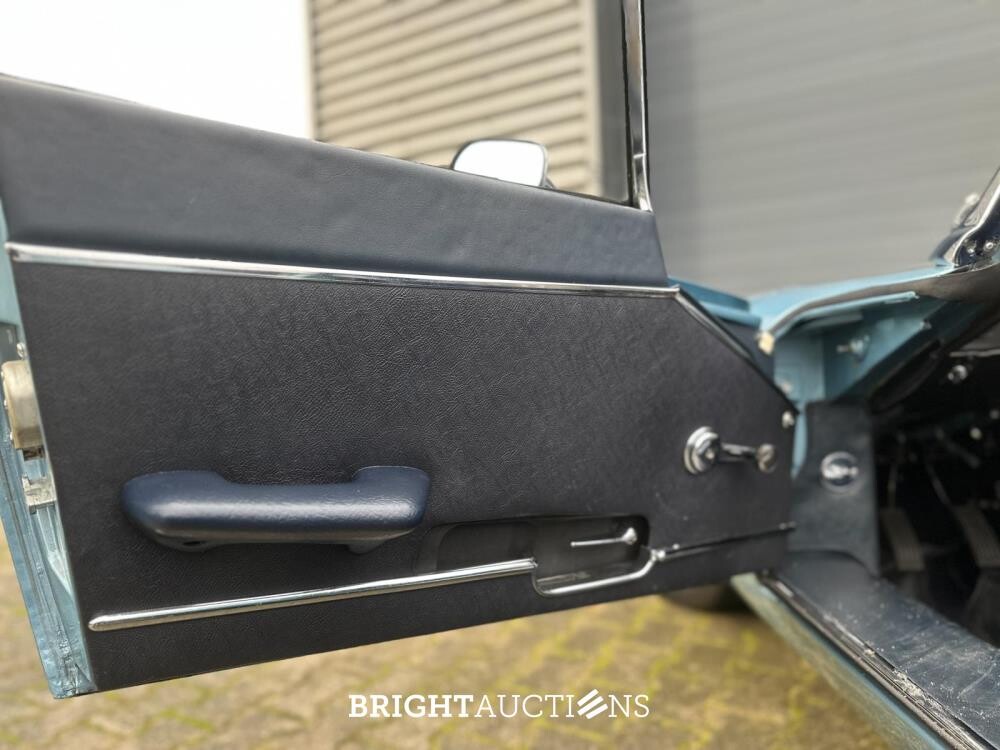 Jaguar E-Type Cabriolet 4.2 6-In-Lijn Serie II 260pk 1970 AR-94-77