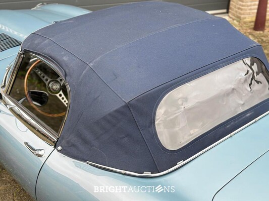 Jaguar E-Type Cabriolet 4.2 6-In-Lijn Serie II 260pk 1970 AR-94-77