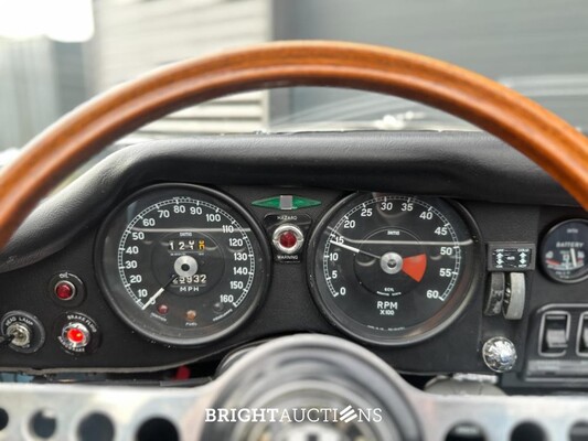 Jaguar E-Type Cabriolet 4.2 6-In-Lijn Serie II 260pk 1970 AR-94-77