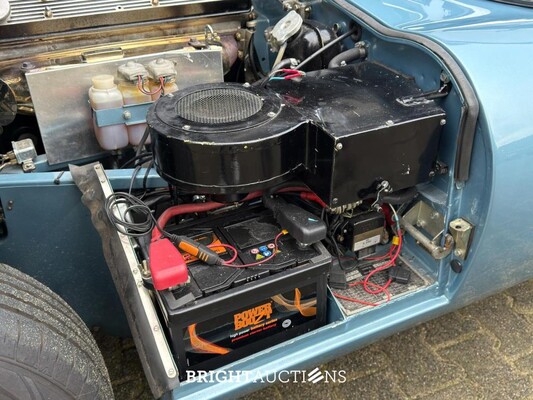 Jaguar E-Type Cabriolet 4.2 6-In-Lijn Serie II 260pk 1970 AR-94-77