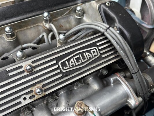 Jaguar E-Type Cabriolet 4.2 6-In-Lijn Serie II 260pk 1970 AR-94-77