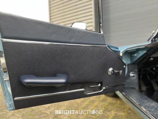 Jaguar E-Type Cabriolet 4.2 6-In-Lijn Serie II 260pk 1970 AR-94-77