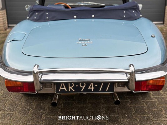 Jaguar E-Type Cabriolet 4.2 6-In-Lijn Serie II 260pk 1970 AR-94-77