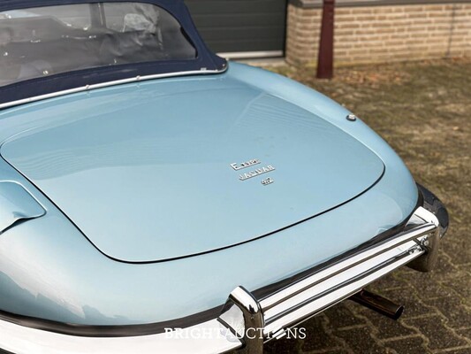 Jaguar E-Type Cabriolet 4.2 6-In-Lijn Serie II 260pk 1970 AR-94-77