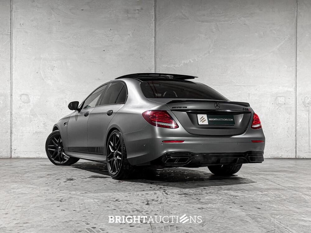 Mercedes-Benz E63 S AMG 4.0 V8 4Matic 612hp 2017 -CARBON- E-Class, GNZ-31-B