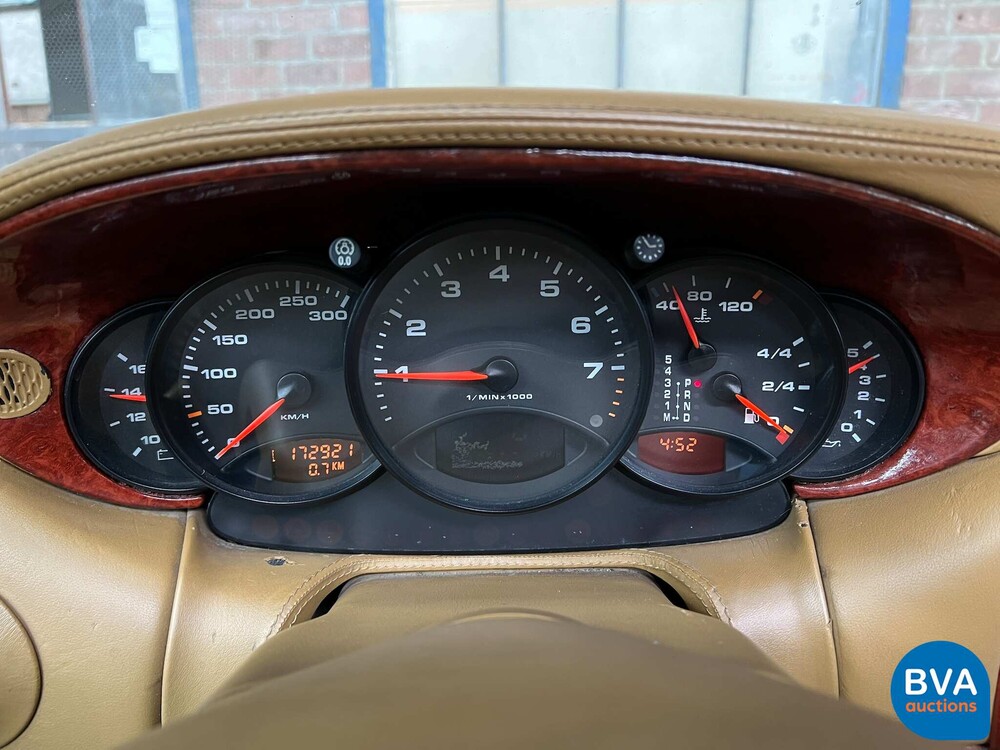 Porsche 911 996 3.4 Coupé Carrera 4 300pk 2000 -YOUNGTIMER-, ZL-132-T.