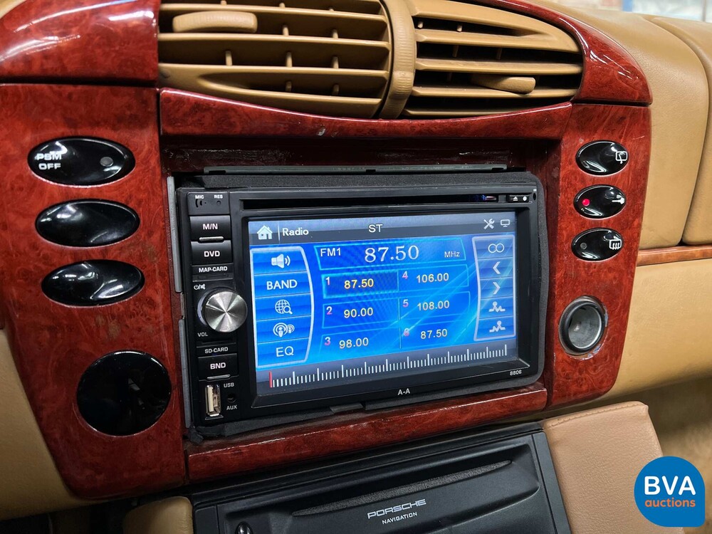 Porsche 911 996 3.4 Coupé Carrera 4 300pk 2000 -YOUNGTIMER-, ZL-132-T.