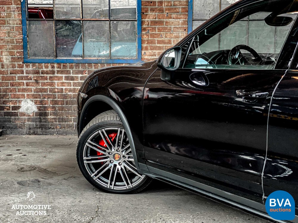 Porsche Cayenne S 4.8 V8 400pk 2010, 07-RFT-8