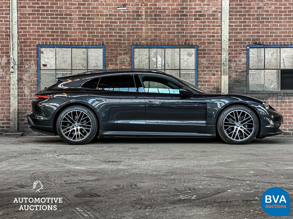 Porsche Taycan Sport Turismo 326pk 2022 -Org. NL- GARANTIE