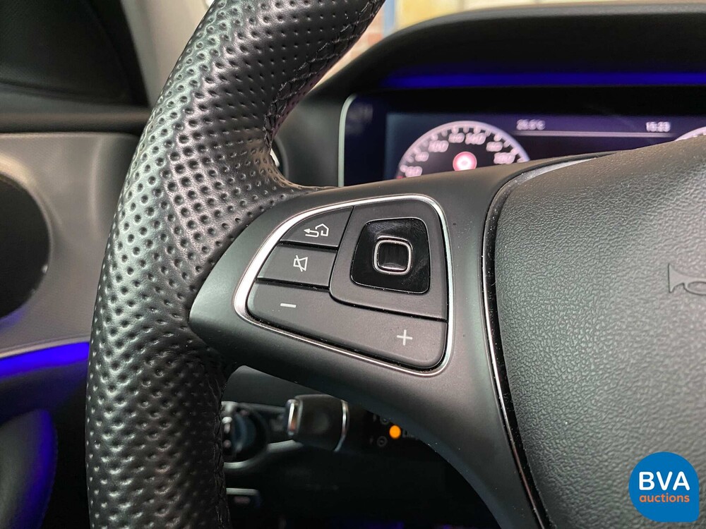 Mercedes-Benz E400 E-Class 4MATIC Prestige Avantgarde 333hp 2017 NEW MODEL, TJ-070-X.