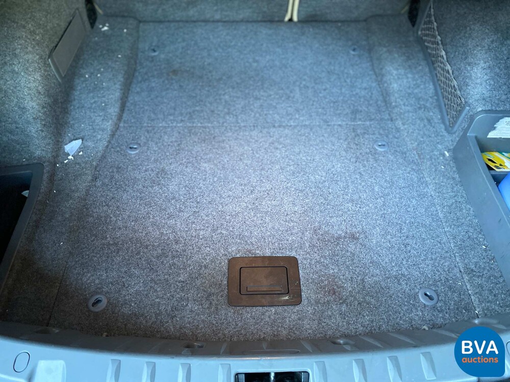 BMW 320i Coupé 163PS 3er 2007.