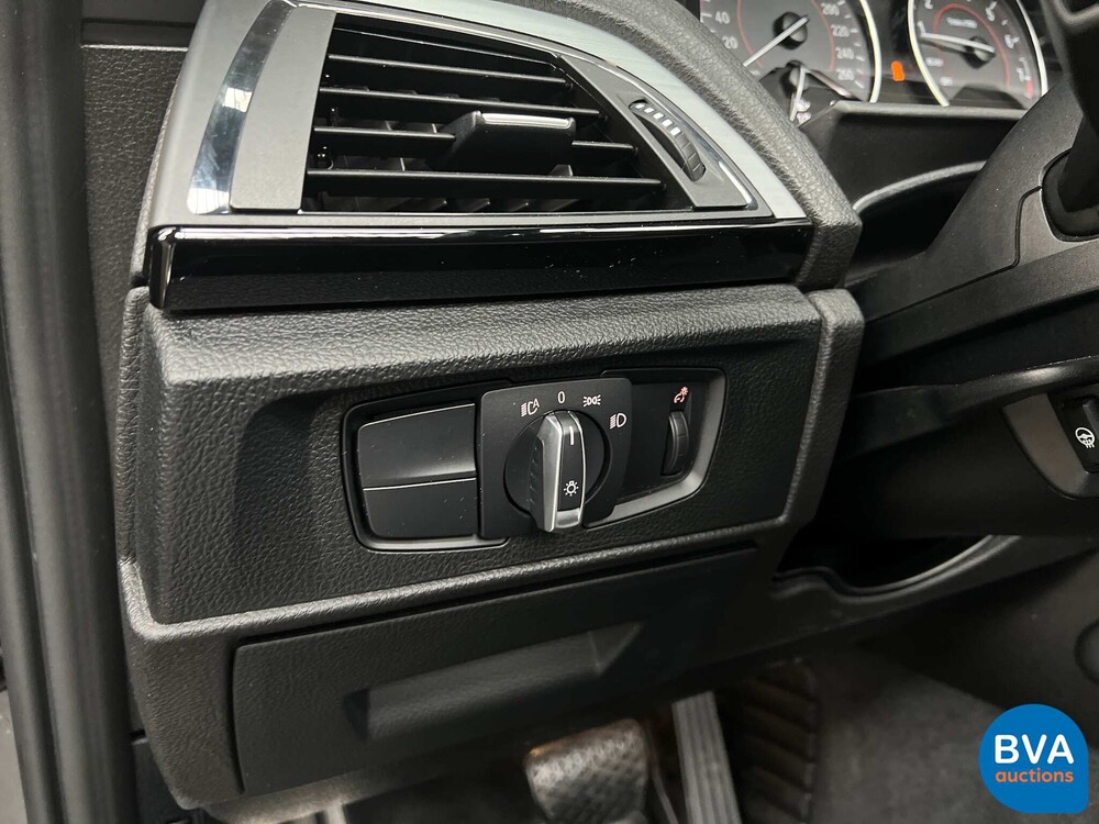 BMW M235i Executive Cabrio 2er Reihe 326PS 2015, R-144-BJ.