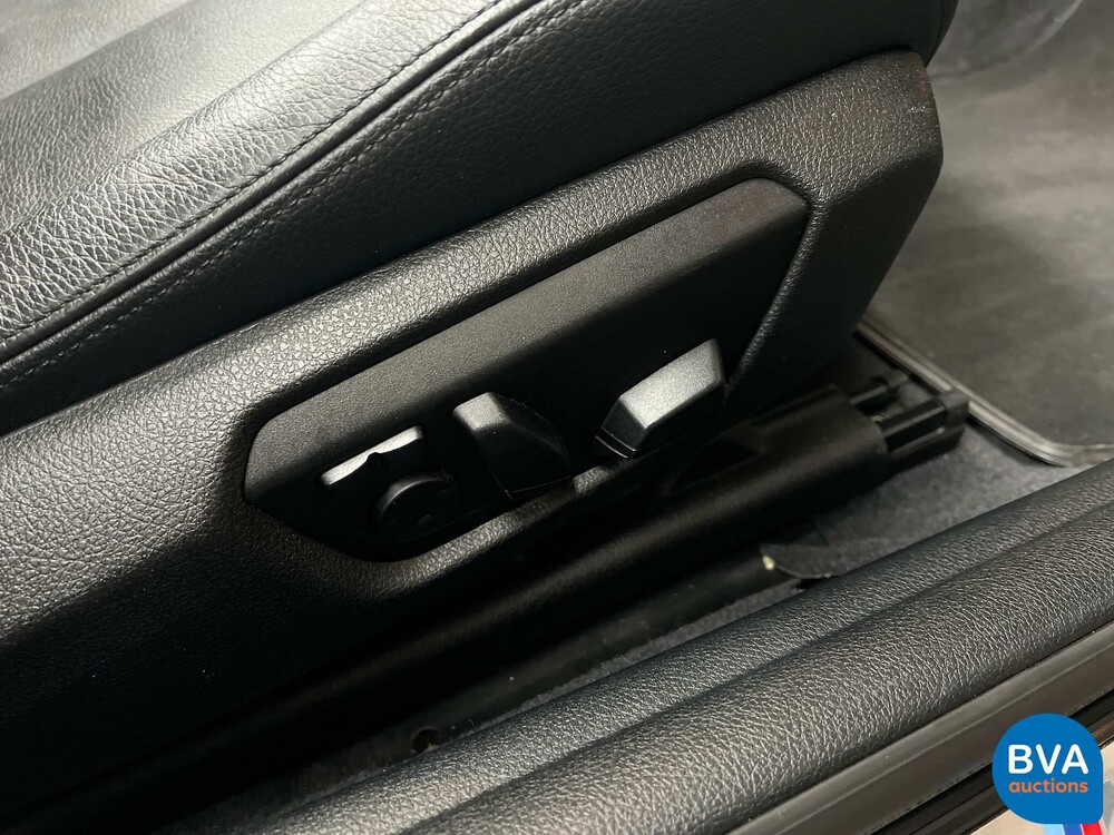 BMW M235i Executive Cabrio 2er Reihe 326PS 2015, R-144-BJ.