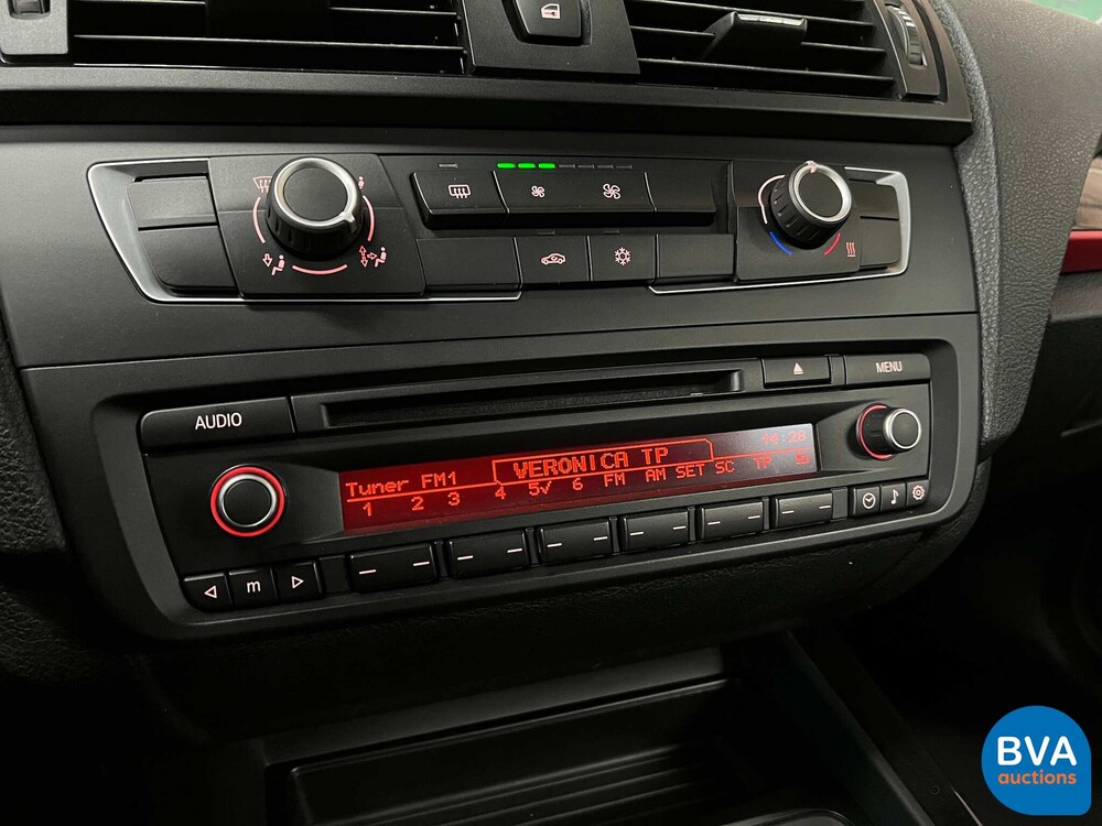 BMW 116i Business 1er Serie 136PS 2012, ZJ-256-G.