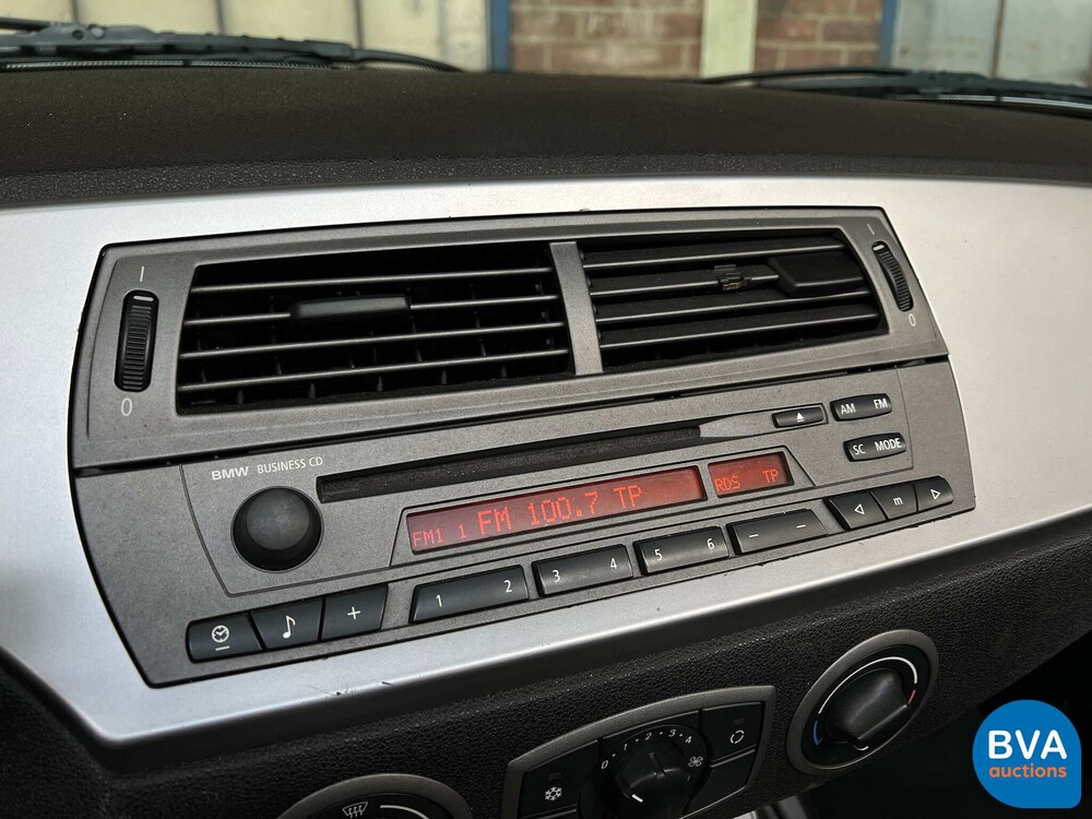 BMW Z4 Roadster 2.2i Pure 170PS 2004 -Org. NL-, 60-PRN-S.