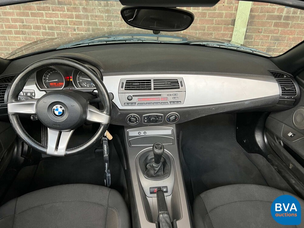 BMW Z4 Roadster 2.2i Pure 170PS 2004 -Org. NL-, 60-PRN-S.