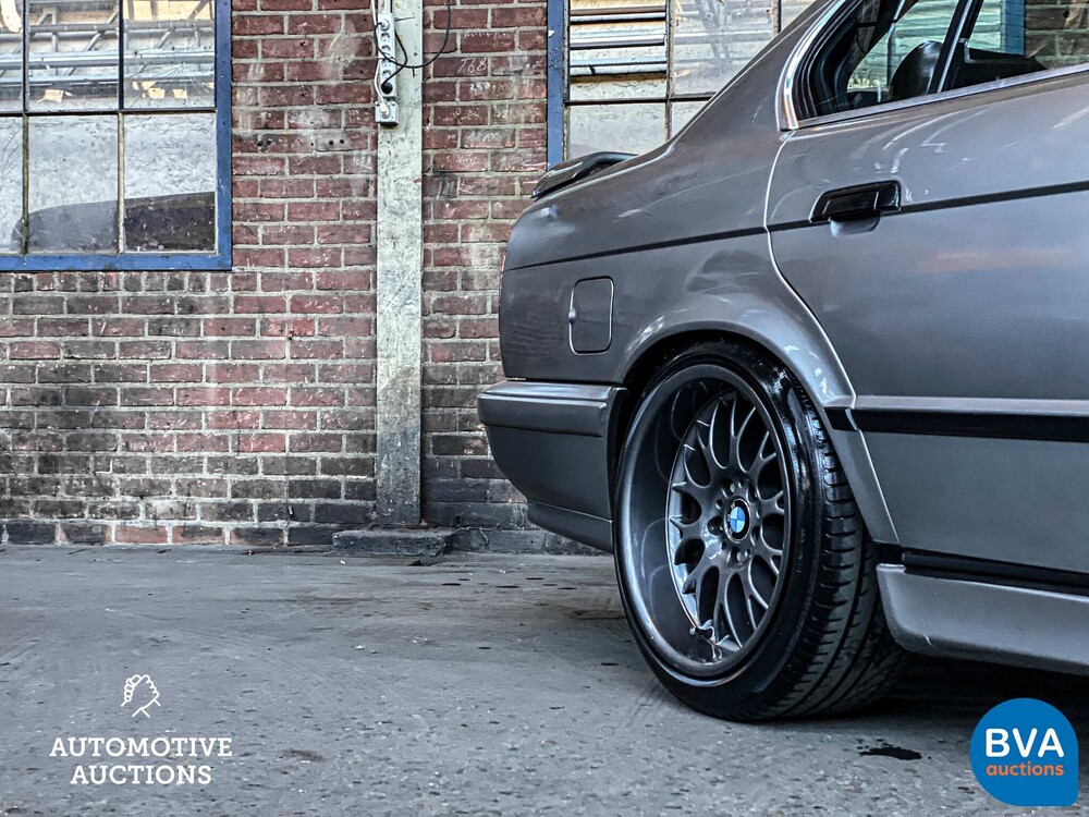 BMW 535i 5er Hartge 208pk 1989, XV-93-JS.