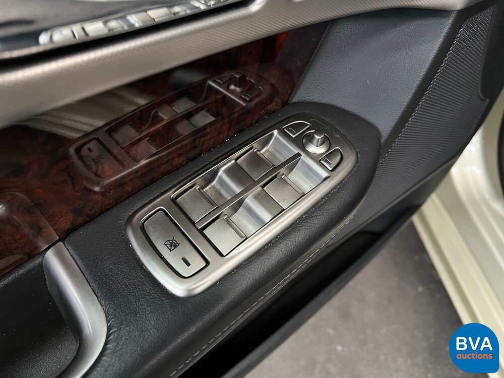 Jaguar XF4.2 V8 Premium Luxus 298PS 2008 -Org. NL-, 48-GHJ-4.