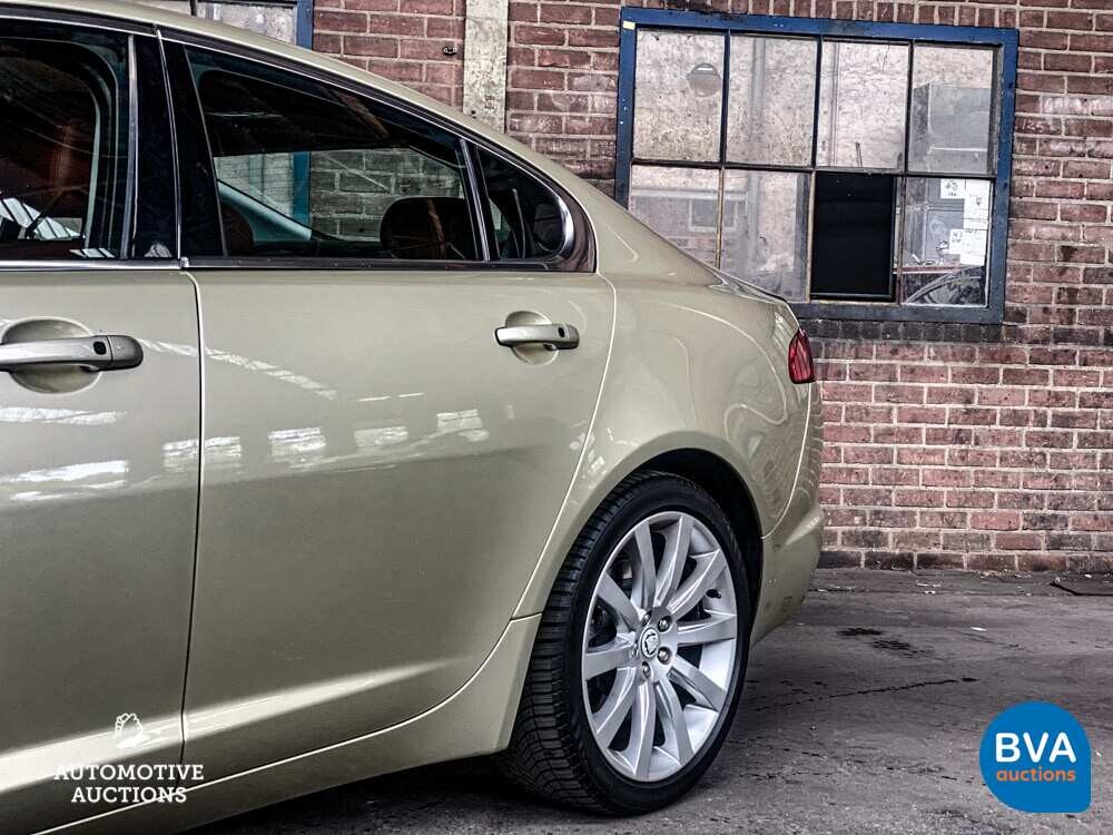 Jaguar XF4.2 V8 Premium Luxus 298PS 2008 -Org. NL-, 48-GHJ-4.