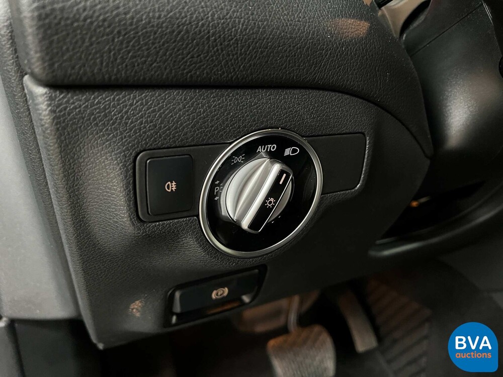 Mercedes-Benz CLA180 Business Solution Automatik 122PS 2018 -Org. NL-, SK-019-Z.