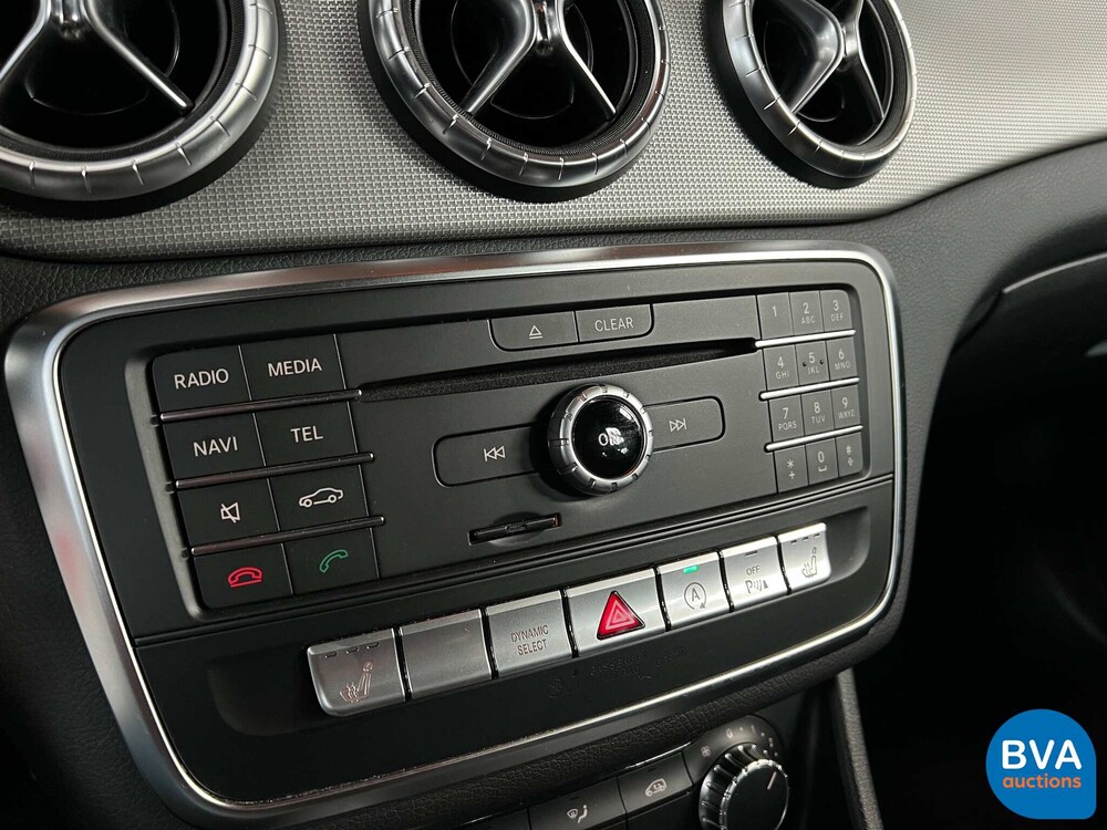 Mercedes-Benz CLA180 Business Solution Automatik 122PS 2018 -Org. NL-, SK-019-Z.