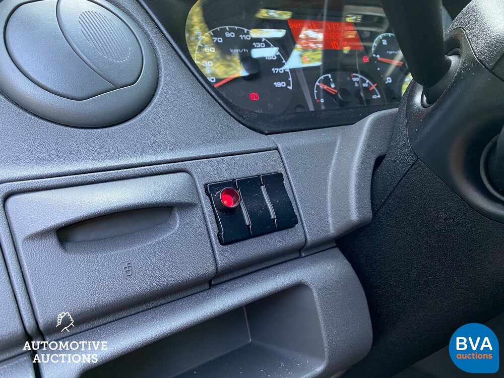 Iveco Daily BE Kombination 3.0 204PS 2012, 5-VVX-76.