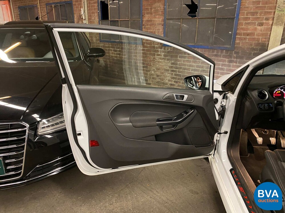 Ford Fiesta ST 182PS 2015.