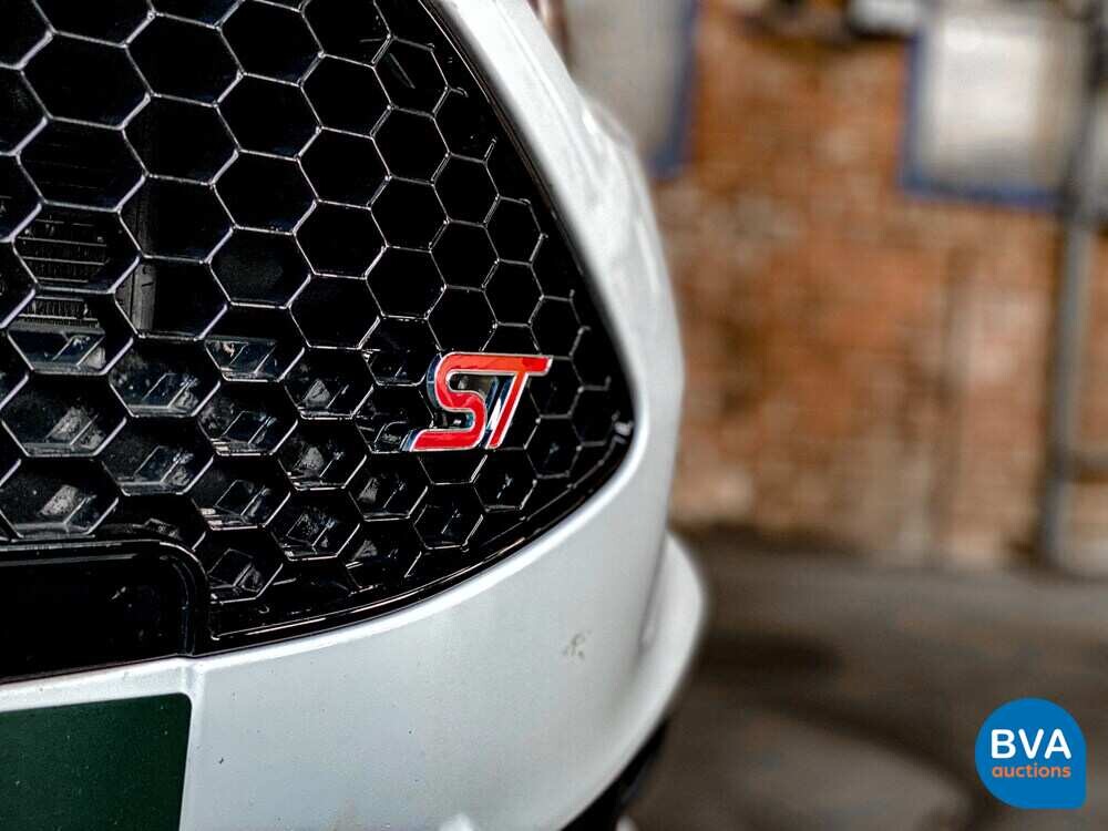 Ford Fiesta ST 182PS 2015.