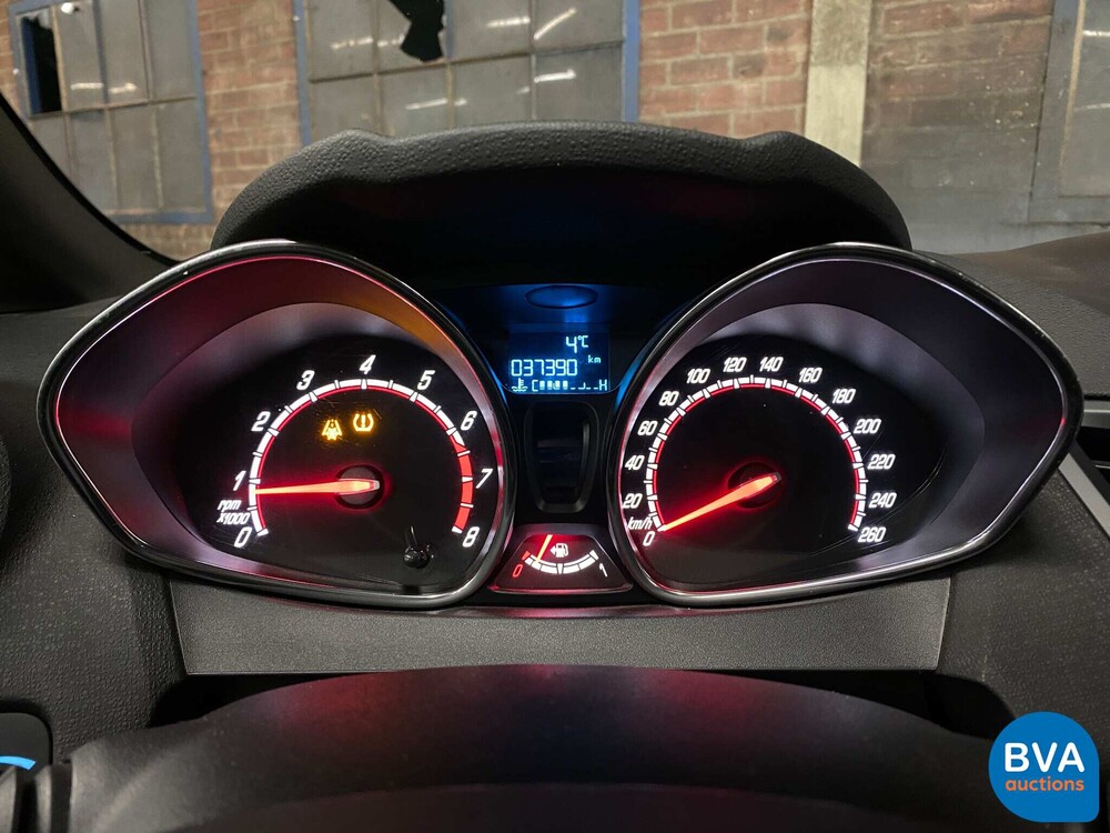 Ford Fiesta ST 182PS 2015.