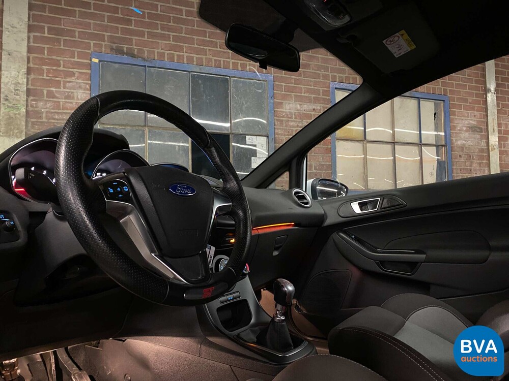 Ford Fiesta ST 182PS 2015.