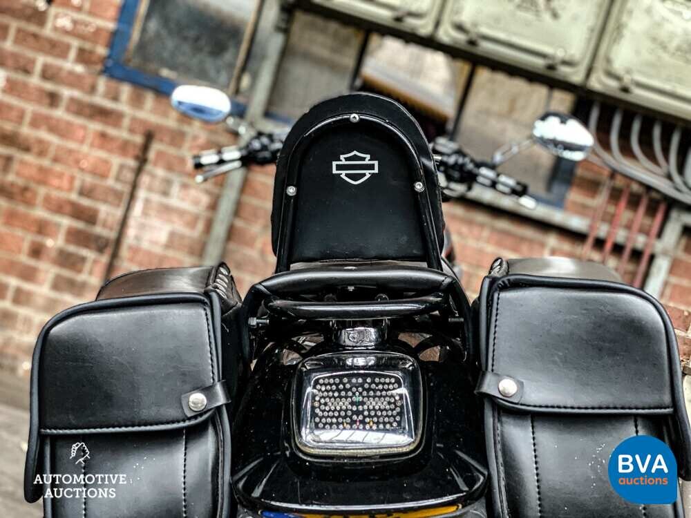 Harley Davidson Chopper VRSCR V-Rod 122 PS 2006, MT-LD-08.