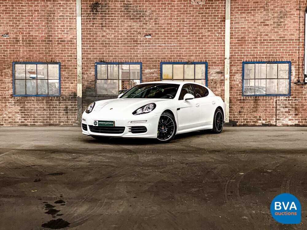 Porsche Panamera S E-Hybrid 416pk SportChrono 2014 -Org NL-, 5-TDZ-03