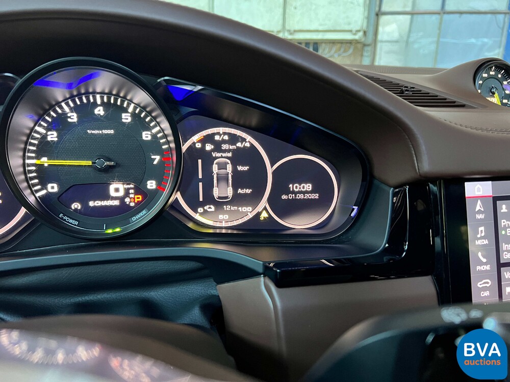 Porsche Cayenne 3.0 E-Hybrid 462hp 2018 SportChrono -Org. NL-, TL-795-R.