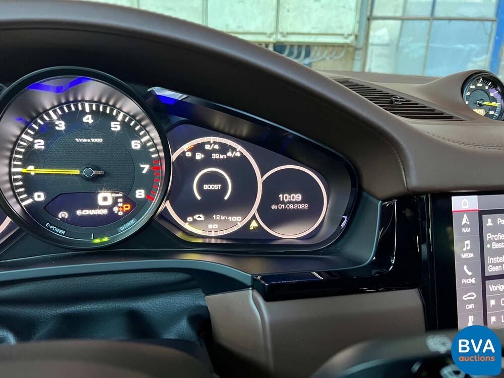 Porsche Cayenne 3.0 E-Hybrid 462hp 2018 SportChrono -Org. NL-, TL-795-R.