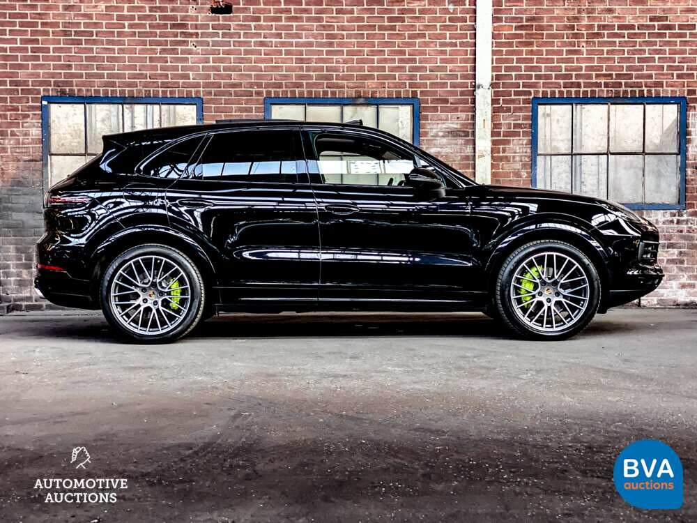 Porsche Cayenne 3.0 E-Hybrid 462hp 2018 SportChrono -Org. NL-, TL-795-R.