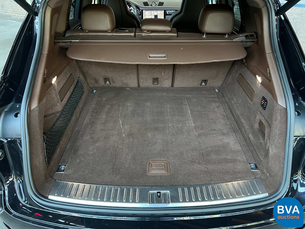 Porsche Cayenne 3.0 E-Hybrid 462hp 2018 SportChrono -Org. NL-, TL-795-R.